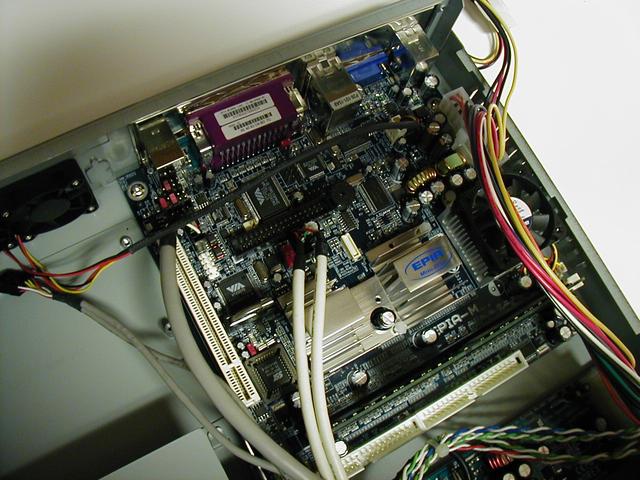 EPIA M10000 Mini-ITX