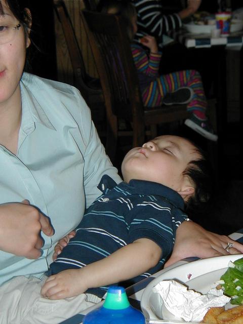 Ben Sleeping at Fuddruckers