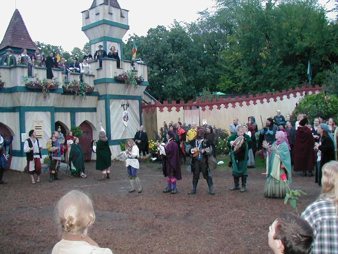 MN Renaissance Festival, 2001